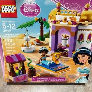 LEGO Disney Princess Jasmine's Colorful Palace Adventure Set